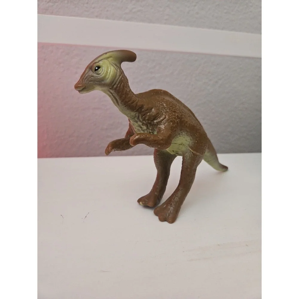 Plastic Dinosaur Toy Figures Lot of 4 Triceratops‎ Brachiosaurus
